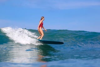 The golden rules of longboard surfing	