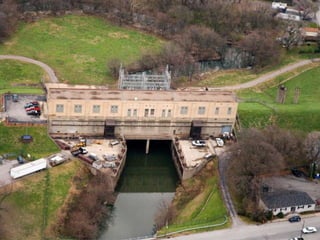 Beargrass Creek FPS




                      9
 