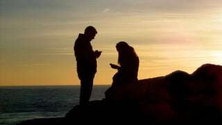 " Kozmo spends on average 
$1.50 for every $1 it takes in… 
Every time a customer places 
an order, Kozmo loses money." 
THE NEW YORKER - newyorker.com 
 