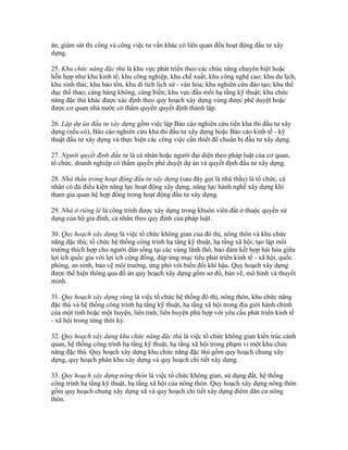 án, giám sát thi công và công việc tư vấn khác có liên quan đến hoạt động đầu tư xây
dựng.
25. Khu chức năng đặc thù là khu vực phát triển theo các chức năng chuyên biệt hoặc
hỗn hợp như khu kinh tế, khu công nghiệp, khu chế xuất, khu công nghệ cao; khu du lịch,
khu sinh thái; khu bảo tồn, khu di tích lịch sử - văn hóa; khu nghiên cứu đào tạo; khu thể
dục thể thao; cảng hàng không, cảng biển; khu vực đầu mối hạ tầng kỹ thuật; khu chức
năng đặc thù khác được xác định theo quy hoạch xây dựng vùng được phê duyệt hoặc
được cơ quan nhà nước có thẩm quyền quyết định thành lập.
26. Lập dự án đầu tư xây dựng gồm việc lập Báo cáo nghiên cứu tiền khả thi đầu tư xây
dựng (nếu có), Báo cáo nghiên cứu khả thi đầu tư xây dựng hoặc Báo cáo kinh tế - kỹ
thuật đầu tư xây dựng và thực hiện các công việc cần thiết để chuẩn bị đầu tư xây dựng.
27. Người quyết định đầu tư là cá nhân hoặc người đại diện theo pháp luật của cơ quan,
tổ chức, doanh nghiệp có thẩm quyền phê duyệt dự án và quyết định đầu tư xây dựng.
28. Nhà thầu trong hoạt động đầu tư xây dựng (sau đây gọi là nhà thầu) là tổ chức, cá
nhân có đủ điều kiện năng lực hoạt động xây dựng, năng lực hành nghề xây dựng khi
tham gia quan hệ hợp đồng trong hoạt động đầu tư xây dựng.
29. Nhà ở riêng lẻ là công trình được xây dựng trong khuôn viên đất ở thuộc quyền sử
dụng của hộ gia đình, cá nhân theo quy định của pháp luật.
30. Quy hoạch xây dựng là việc tổ chức không gian của đô thị, nông thôn và khu chức
năng đặc thù; tổ chức hệ thống công trình hạ tầng kỹ thuật, hạ tầng xã hội; tạo lập môi
trường thích hợp cho người dân sống tại các vùng lãnh thổ, bảo đảm kết hợp hài hòa giữa
lợi ích quốc gia với lợi ích cộng đồng, đáp ứng mục tiêu phát triển kinh tế - xã hội, quốc
phòng, an ninh, bảo vệ môi trường, ứng phó với biến đổi khí hậu. Quy hoạch xây dựng
được thể hiện thông qua đồ án quy hoạch xây dựng gồm sơ đồ, bản vẽ, mô hình và thuyết
minh.
31. Quy hoạch xây dựng vùng là việc tổ chức hệ thống đô thị, nông thôn, khu chức năng
đặc thù và hệ thống công trình hạ tầng kỹ thuật, hạ tầng xã hội trong địa giới hành chính
của một tỉnh hoặc một huyện, liên tỉnh, liên huyện phù hợp với yêu cầu phát triển kinh tế
- xã hội trong từng thời kỳ.
32. Quy hoạch xây dựng khu chức năng đặc thù là việc tổ chức không gian kiến trúc cảnh
quan, hệ thống công trình hạ tầng kỹ thuật, hạ tầng xã hội trong phạm vi một khu chức
năng đặc thù. Quy hoạch xây dựng khu chức năng đặc thù gồm quy hoạch chung xây
dựng, quy hoạch phân khu xây dựng và quy hoạch chi tiết xây dựng.
33. Quy hoạch xây dựng nông thôn là việc tổ chức không gian, sử dụng đất, hệ thống
công trình hạ tầng kỹ thuật, hạ tầng xã hội của nông thôn. Quy hoạch xây dựng nông thôn
gồm quy hoạch chung xây dựng xã và quy hoạch chi tiết xây dựng điểm dân cư nông
thôn.
 