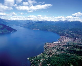 Costa Fiorita del Lago Maggiore: Luino 