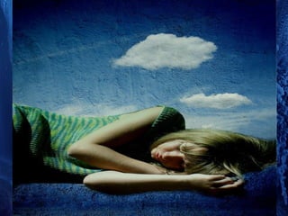 ALBASTRU - Cunoastere, sanatate, capacitate de decizie Este o culoare relaxanta mental, avand un efect de linistire asupra sistemului nervos. Este ideal pentru problemele de somn, copiii hiperactivi, etc. Ne conecteaza la gandirea holistica, dandu-ne intelepciune si claritate, imbunatatind comunicarea . 