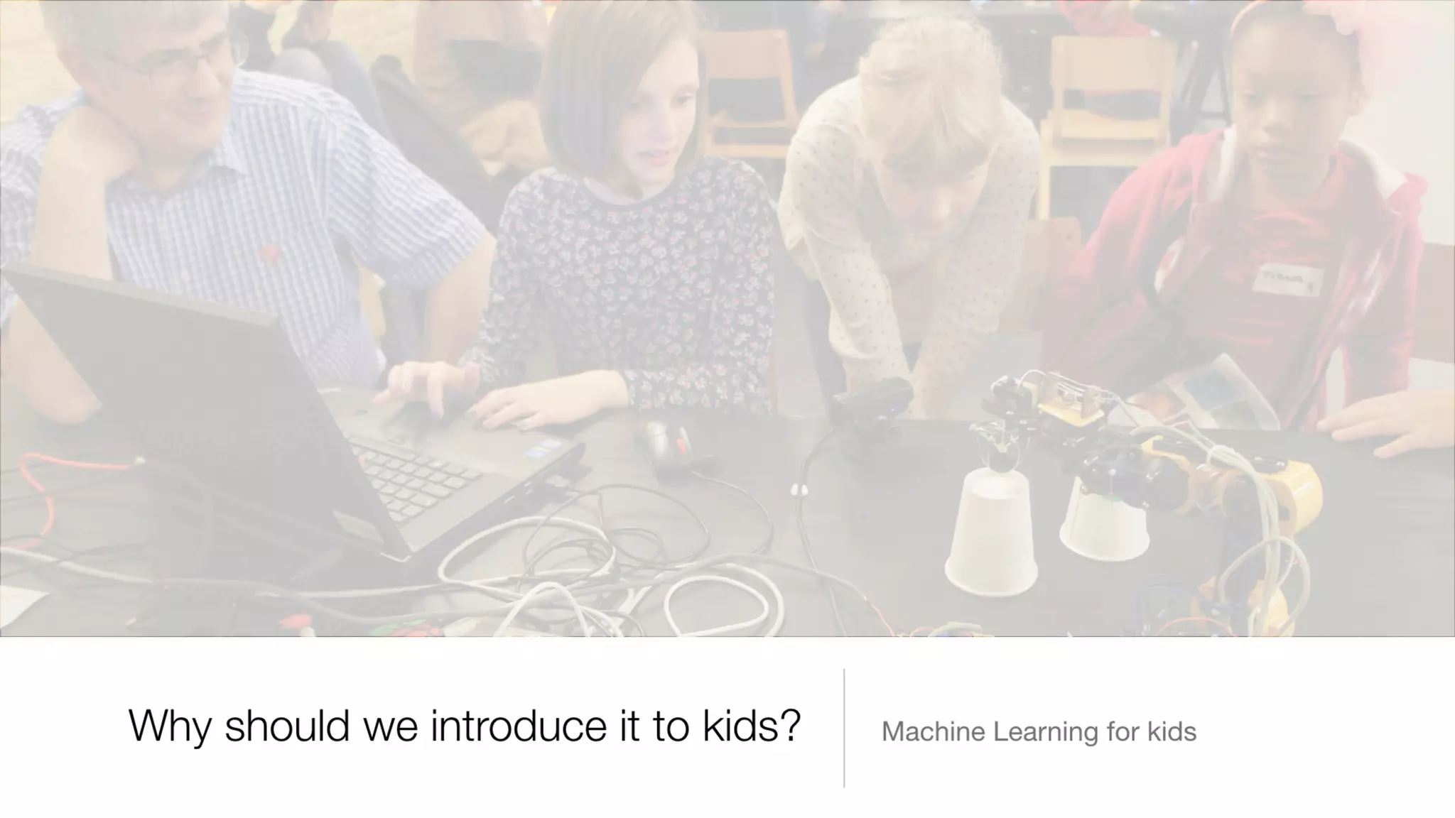 Introducing machine learning to kids