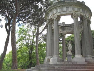 Templo de Baco
Constituye un ejemplar único de fuertes
   influencias clasicistas, en el que se
  representa la figura de Baco situado
 sobre un promontorio que le convierte
 en uno de los parajes más románticos
                del jardín.
 