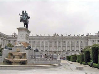 Masonería y Misterios en la plaza de Oriente (Madrid)  El emplazamiento sobre el que reposa el Palacio de Oriente de Madrid siempre ha estado asociado a fenómenos extraños: apariciones mortales, ruidos aterradores... Pero pocos saben que la plaza de Oriente y el palacio fueron parte de un proyecto masónico de gran calado simbólico.  
