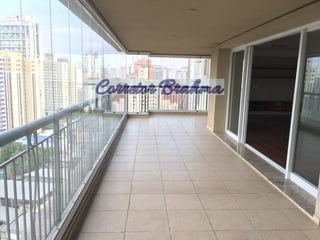 Apartamento Vila Nova Conceição 226m²