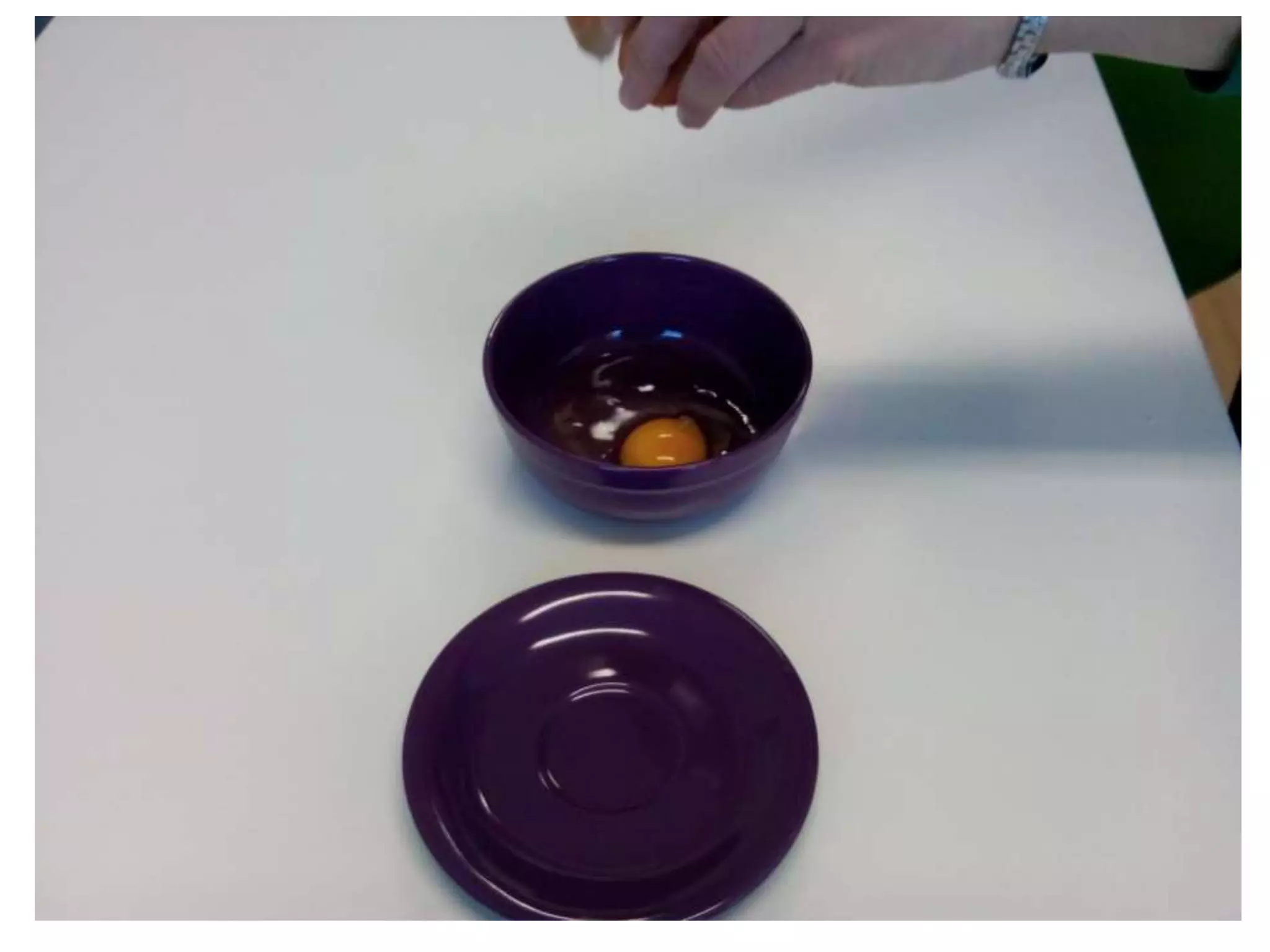 Making a fried egg in a toast - work skill