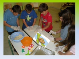 Making animal shaped dishes,GRESCY