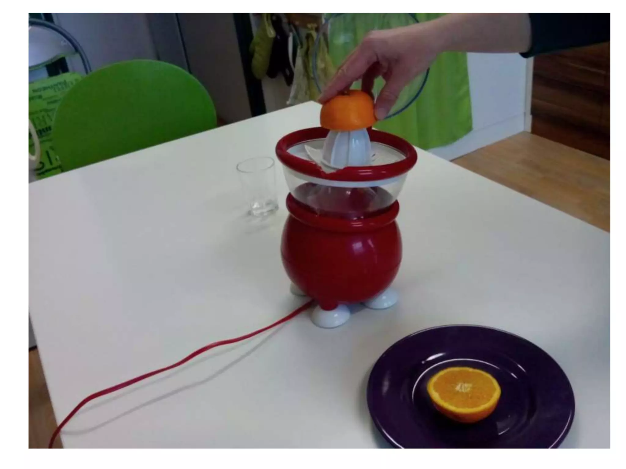 Making of orange juice - work skill