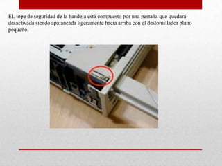 Cuando se haya retirado la tapa inferior, ya podremos retirar la cubierta superior, para lo cual tiraremos suavemente, prestando atención a las pestañas de sujeción laterales, las cuales deben oprimirse ligeramente para permitir una extracción sencilla.