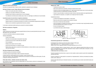 Guía del Entrenador de Atletismo (1ª Edición) Guía del Entrenador de Atletismo (1ª Edición)136 137
Saltos Horizontales
Saltos Horizontales
Partes de la carrera de aproximación:
Se divide en las siguientes fases: Puesta en acción, aceleración y preparación para el despegue
Sub fase de Puesta en acción: Existen diferentes formas de realizarla:
* Parado, con los pies juntos sobre la referencia
* Parado con un pie sobre la referencia y el otro detrás
* Andando hacia la referencia, pisando esta con el pie de despegue
* Con diferentes movimientos activos (dobles pasos, trotes, etc.) hasta llegar a la referencia con el pie de batida
Los primeros pasos de carrera tienen la siguiente característica:
* Atletas que mantienen la amplitud y van aumentando progresivamente la frecuencia
* Atletas que salen con la frecuencia que tendrán en la carrera y van aumentando progresivamente la amplitud
* Atletas que van aumentando progresivamente frecuencia y amplitud
Lo que pase en esta fase es determinante para la precisión de la tabla de despegue
Sub fase de aceleración o Progresión:
Objetivo:
Lograr condiciones de velocidad máxima para la siguiente fase de la carrera y de posicionamiento del cuerpo. El cuerpo
debe llegar veloz y bien posicionado.
La técnica en esta fase es similar a la carrera de velocidad
Aspectos sobresalientes:
* Cuerpo y tronco erguido
* Pelvis alta y bien posicionada (sin basculación hacia atrás)
* Cuando el pie toca el piso la rodilla debe estar extendida
* Pie en dorsiflexión
* Rodilla se eleva hasta el nivel de la cadera
* Acción del pie hacia atrás en su contacto en el piso
* Recobro del pie veloz hacia su proyección al frente (tendencia a no llevar el talón a la cola, sino de llevarlo en
línea recta hacia delante
Sub fase de Preparación para el despegue:
La dinámica general es de aumentar la velocidad.
Los últimos 3 apoyos de igual longitud y tratar de aumentar la frecuencia
La idea es hacer los 3 últimos pasos como en la variante “running” del salto en largo.
Pasar sobre la tabla sin hacer demasiadas modificaciones de los patrones de zancada de los últimos pasos. (En salto
en largo hay variaciones de hasta 30 cm.)”
Primer salto o Brinco, (También conocido como rebote o Hop)
Este comienza con la implantación del pie de batida detrás de la línea de salto y termina en la implantación de ese
mismo pie en el 2º salto.
Objetivos del 1° Salto
* Transformar la carrera en salto
* Dotar de las condiciones de velocidad y de ángulo de salida idóneos al salto
* Consumir el mínimo de velocidad posible en es 1º salto (muchos autores opinan que uno de los puntos deter-
minantes del salto es el mantenimiento de energía en este salto)
* Colocar el cuerpo del atleta en condiciones de poder continuar el salto tanto global como segmentariamente
* Lograr distancia en proporción y en equilibrio con la longitud del resto de los saltos
Características técnicas:
* La dirección del despegue es hacia delante, no hacia arriba;
* Muslo de la pierna libre es impulsado hacia la posición horizontal;
* Pierna libre es llevada hacia atrás extendida:
* Pierna de despegue es impulsada hacia delante y arriba con un movimiento circular, luego extendida hacia de-
lante para prepararse para el contacto con el suelo”;
* El tronco se mantiene erguido;
* Los miembros libres lejos y detrás del apoyo;
Gráfico: El 1º Salto: brinco, hop o rebote.	
Características generales del 1º salto (Brinco)
El despéguese hace rodando por encima de la tabla sin alargar el último paso;
Ángulo óptimo entre 13 y 17º. Tiempo de contacto: 0.11 a 0.13;
Atletas de alto nivel han registrado pérdidas de velocidad solamente del 0.6 a 0.8 m/s;
La pierna de despegue realiza un empuje profundo y hacia el frente, dejándola extendida atrás hasta que la pelvis
avance considerablemente, para luego pasar velozmente al frente, llevando la rodilla hasta la horizontal, con el pie
debajo de la rodilla en dorsiflexión.
El atleta debes sentir que prolonga su carrera.
Durante la suspensión las piernas hacen un paso en el aire completo y amplio, pasando la pierna libre completamente
extendida hacia atrás.
Durante la suspensión el cuerpo queda en una posición de “engrandecimiento”, donde hay una alineación de cabeza,
hombro, pelvis, rodilla y pie.
Durante la fase aérea disminuye la velocidad horizontal, y los movimientos que se realicen serán determinantes para
el 2º contacto.
 