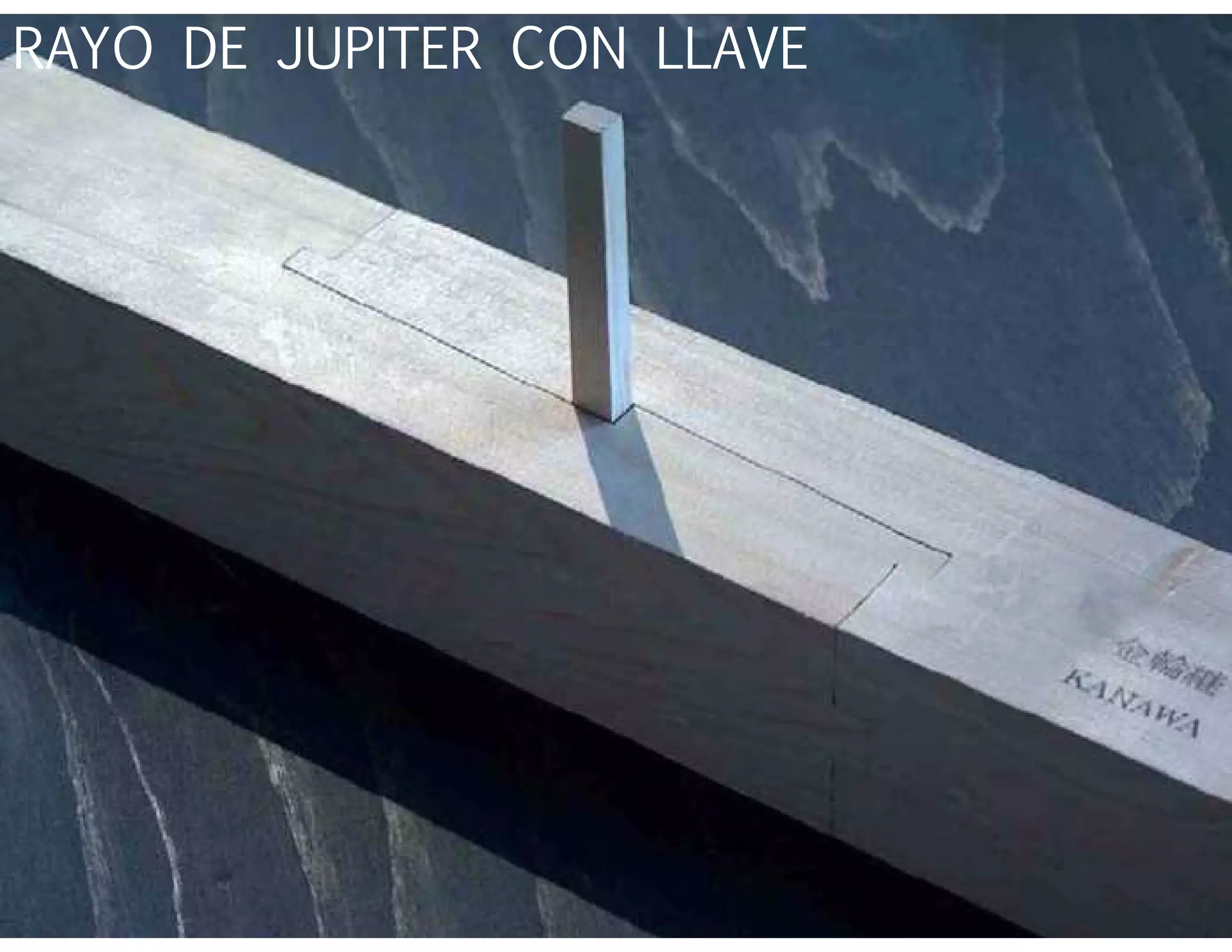 RAYO DE JUPITER CON LLAVE
 