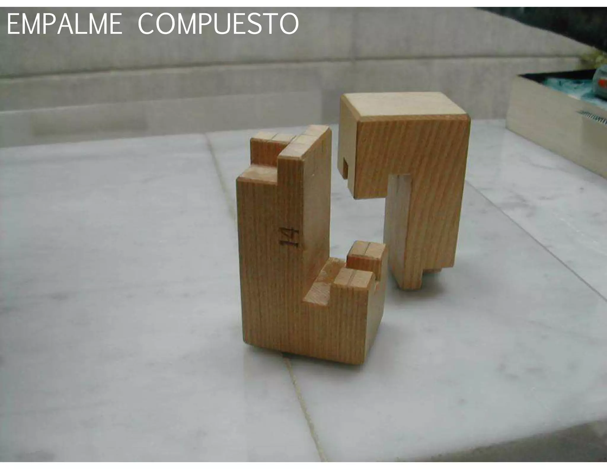 EMPALME COMPUESTO
 