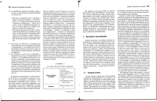 48 / Manual de psicología comunitaria
10. La distribución equitativa de bienes, poder y
recursos es esencial para el desarrollo humano
y social por ser:
• Base de la comunidad social; si personas y
grupos sociales no comparten —o tienen ac-
ceso a— los «bienes» del sistema social, di-
fícilmente se sentirán parte —valiosa, útil y
activa— de él. La distribución desigual o in-
justa de recursos genera, al contrario, mar-
ginación, alienación e impotencia.
• Prerrequisito del poder psicológico. Difícil-
mente desarrollaremos un sentimiento de po-
tencia y valor personal si no podemos parti-
cipar en las decisiones sociales básicas o
disponer de los recursos externos necesarios
para desarrollar nuestras capacidades inter-
nas.
11. El derecho a ser diferente o a comportarse de
forma diferente sin ser socialmente sancionado
o estigmatizado. O, visto desde el otro lado, la
necesidad de tolerancia social hacia modos de
vida y posturas sociales diferentes, minoritarios
o marginales.
12. El compromiso social con los marginados o
desposeídos que niega el distanciamiento del
científico y la neutralidad profesional al uso.
Es éste, sin embargo, un valor operativo pola-
rizador norte-sur: dominante en el sur, pero más
matizado y polémico en el norte, donde, frente
al compromiso social personal o ideológico más
concreto, encontraríamos valores más «blan-
dos» como la responsabilidad social genérica,
la imparcialidad o la autonomía, entendida ope-
rativamente como la promoción de las opciones
del otro.
¿Cuáles son, en conclusión, los valores nuclea-
res de la PC y el movimiento comunitario (cua-
dro 1.5)? Dos, de entrada: la comunidad—como
hermandad o solidaridad social «natural»— y el
desarrollo humano, aspiración compartida y he-
cha realidad a través de la solidaridad y el poder
compartidos. Existen otros valores asociados que
podemos considerar en buena medida instrumen-
tales en relación a esos dos básicos: el poder y
empoderamiento personal y colectivo, el activismo
profesional, la responsabilidad social o el compro-
miso con los más débiles o vulnerables (ligados a
un tercer valor básico, la justicia social) y el de-
recho a la diferencia social, valor «posmoderno»
útil en el manejo práctico de la multiculturalidad.
Podemos añadir un último valor —o presupuesto
interventivo—, la asunción de recursos, que ven-
dría a resumir el valor positivo asignado a los otros
valores de la constelación ética comunitaria, como
la solidaridad —«natural» o «inducida» a través
de la organización—, el poder y el potencial de
desarrollo de personas y sociedades. Ingredientes
que, en definitiva, son recursos profesionales, so-
ciales y personales que permiten la mejora humana
y la justicia social. Son, de otro modo, medios o
instrumentos para los fines últimos de desarrollo
personal y la justicia social que podrían ser, en sus
distintas variantes y nomenclaturas, los objetivos
básicos de la PC. Comunidad, desarrollo humano,
justicia social, poder, solidaridad, activismo profe-
sional, responsabilidad social, tolerancia y recursos
humanos y sociales serían, en resumen, los valores
nucleares de la PC, aquellas cualidades personales
y aspectos sociales que, considerándolos valiosos,
motivan la acción comunitaria y la «mueven» a
actuar de manera que sus acciones maximicen ese
conjunto de valores.
CUADRO 1.5
Los valores de la psicología comunitaria
Valores sustantivos
y procesales
Asunciones
Comunidad
Desarrollo humano
Poder (y empoderamiento)
Justicia social
Solidaridad y cooperación
Activismo social y profesio-
nal
Responsabilidad social/com-
promiso social
Recursos personales y socia-
les
© Ediciones Pirámide
Orígenes, desarrollo y valoración I 49
Por supuesto, no hay que olvidar los matices
diferenciales, tanto terminológicos, ya menciona-
dos, como de contenido real. Cada variante comu-
nitaria tendrá, en ese sentido, su propia constelación
valorativa o asuntiva, que incluiría tanto valores
propios como comunes a otras constelaciones pero
ordenados o ponderados de distinta manera. El caso
del compromiso social ha sido ya apuntado. Com-
promiso social, antiautoritarismo y, en lo metodo-
lógico, la coordinación conocimiento-acción (in-
vestigación-acción) y la valoración del «saber
popular» podrían ser valores propios o distintivos
de la constelación latinoamericana.
7. BALANCE Y VALORACIÓN
Siendo interesante y revelador examinar los
presupuestos y aspiraciones valorativas de un cam-
po, no se puede olvidar la realidad: los logros prác-
ticos del campo y las consecuencias positivas o
negativas que la praxis de los profesionales, movi-
dos por esos supuestos y valores, ha tenido para las
comunidades y la sociedad en su conjunto: sin lo-
gros reales, asunciones y valores quedan en un sim-
ple discurso autojustificativo, una acusación siem-
pre presente en las prácticas sociales ricas en
utopía y pobres en conocimientos o técnicas trans-
formadoras. Centro este examen de la PC en nues-
tro país, diferenciada, pero no desvinculada, de
los logros de otras áreas, EUA y América Latina,
que, por razones opuestas —exceso de documen-
tación y falta de ella—, abordo mucho más breve-
mente.
7.1. Estados Unidos
Existen muchas evaluaciones del movimiento
comunitario estadounidense en su conjunto y, en
especial, de los programas de salud mental comu-
nitaria: la anterior edición de este libro (Sánchez
Vidal, 1991a) incluía varias; Costa y López (1986)
han resumido las críticas a la salud mental comu-
nitaria, especialmente en lo relativo al funciona-
miento de los centros de salud mental; Levine (1981)
ha detallado críticamente la historia del movimien-
to y el relativo fracaso de una desinstitucionaliza-
ción psiquiátrica mal preparada.
Resumo el análisis, más equilibrado, de Bloom
(1984), que opina que la PC estadounidense ha evo-
lucionado positivamente ampliando sus conceptos y
base empírica y reduciendo el evangelismo ideoló-
gico inicial, lo que le ha permitido alcanzar una ins-
titucionalización y desarrollo, aunque sea desequili-
brado. En general, los logros de los programas de
salud mental comunitaria están bastante alejados de
las esperanzas originales, registrándose los mayores
éxitos en el retorno de los servicios a la comunidad,
los servicios indirectos a las agencias de ayuda y en
las intervenciones de corta duración. Las realizacio-
nes distan, en cambio, mucho más de lo esperado en
aquellos objetivos más ambiciosos, como la articu-
lación de un sistema comunitario e integrado de ser-
vicios, la implicación de la comunidad y el uso óp-
timo de agentes no profesionales, así como en la
prevención y reducción de problemas —y desarrollo
de recursos— de las comunidades. Es decir, los logros
se dan en las tareas más clínicas y los fracasos en
las menos clínicas y más sociales. Como parte de
una revolución social más amplia, el movimiento ha
contribuido, concluye Bloom, a llamar la atención
sobre asuntos sociales relevantes como la prevención,
las desigualdades en los servicios de salud mental,
el progreso de los derechos civiles, el protagonismo
de la comunidad y la participación ciudadana. O,
usando su propia sistemática, podemos afirmar que
la PC norteamericana ha cosechado los mayores éxi-
tos en el desarrollo de servicios alternativos de salud
mental, menos en el terreno intermedio de la preven-
ción y los mayoresfracasos en el área más ambicio-
sa y difícil del cambio social de la comunidad.
Para analistas locales más exigentes, como Sa-
rason (1983), Rappaport (1977) o Levine (1981),
sin embargo, el proyecto comunitario inicial de cam-
bio y renovación social para redistribuir recursos y
humanizar el entorno social ha fallado en buena
parte, resultando en una «oportunidad perdida» y
estando aún pendiente de realización. Si bien la
salud mental comunitaria estadounidense es un re-
ferente —uno de los referentes— en otras áreas,
visto desde Europa se le puede criticar por:
© Ediciones Pirámide
 