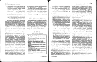 1 1 6 / Manual de psicología comunitaria
• Representantes de asociaciones vecinales (re-
lacionadas con la comunidad) o sectoriales
(relacionadas con temas concretos: deporte,
juventud, personas mayores, etc.).
• «Figuras» locales —si no coinciden con los
líderes citados—: el director de la escuela (o
un maestro especialmente informado), el cura
párroco, el director del centro cívico o de ser-
vicios sociales, etc.
• Profesionales seleccionados de los centros de
salud o servicios sociales locales y especialis-
tas en el tema (expertos, universitarios, etc.).
Una secuencia típica incluirá de media docena
a una docena de entrevistas comenzando por aquel
informante con quien tengamos acceso más fácil o
pueda aportarnos más información sobre el tema o
bien con el político local más cercano al tema de
interés o los profesionales o expertos relacionados
con él. Estos contactos iniciales deberían poder fa-
cilitarnos el «mapa» comunitario de intereses y co-
nocimientos sobre el tema e indicarnos con quién
deberíamos entrevistarnos y con qué frecuencia in-
cluirán al director de la escuela, el párroco, líder de
la asociación de vecinos, líderes sectoriales elegidos
y figuras especiales, como alguna persona mayor
que puede narrar la historia del barrio, una figura
carismática para los inmigrantes, etc. Sin caer en
formatos extremos de selección de entrevistados
como la «bola de nieve» (cada entrevistado nos su-
giere a los siguientes) o el muestreo puramente
aleatorio, los datos acumulados deberían darnos
pistas sobre el curso de las entrevistas siguientes y
cuándo detener el proceso. Es conveniente usar un
guión mínimo de temas a tocar o puntos a aclarar
en cada entrevista de tal forma que, sigamos la sis-
temática que sigamos, cesaremos la recogida de
información preliminar cuando tengamos suficien-
tes datos en los distintos apartados del guión para
que podamos empezar el trabajo o la intervención
o, simplemente, podamos responder a las preguntas
que nos planteábamos. O bien habremos alcanzado
un punto de «saturación» en los temas objeto de
evaluación de forma que nuevas entrevistas no su-
pondrán ya apenas aportes adicionales de datos.
Otras veces el tiempo o el dinero se acaban, en cuyo
caso podemos dejar cuestiones abiertas para aclarar
si más adelante tenemos la oportunidad.
El conjunto de la evaluación comentada debería
poder ser realizado por un equipo reducido de per-
sonas a lo largo de unas pocas semanas, y su re-
sultado sería un cuadro general de la comunidad
que permita comenzar a intervenir o, según el caso,
a profundizar antes en algún aspecto concreto a
aclarar.
11. CÓMO «CONSTRUIR» COMUNIDAD
Ya se han mencionado en los apartados anteriores
(sobre todo en el relacionado con el «desarrollo de
la comunidad») diversas formas de mejorar la comu-
nidad a lo largo de sus dimensiones básicas o más
concretas. Recogemos aquí (cuadro 3.12) algunas
condiciones necesarias para la existencia de la co-
munidad o bien útiles para guiar el diseño urbanís-
tico y la política social que facilitan el desarrollo en
el tiempo de la comunidad social y cultural.
CUADRO 3.12
Cómo «generar» comunidad
• Tamaño población medio: espacio humanamente
«caminable»
• Urbanismo: exceso de dispersión horizontal o ele-
vación vertical de las viviendas dificulta interac-
ción y comunicación
• Distancia media entre viviendas razonable
• Población y densidad poblacional mínima
• Mínimo de historia y elementos culturales com-
partidos
• Existencia lugares de encuentro (plazas, parques,
aceras...)
• Zonas peatonales: uso excesivo de coches que di-
ficulta la relación
• Fomentar actividades que faciliten la interacción
y representen intereses comunes
• Facilitar «apropiación» de calles, uso servicios y
lugares semipúblicos
• Facilitar identificación con valores, figuras y sím-
bolos locales
© Ediciones Pirámide
Comunidad y psicología comunitaria / 117
Espacio humano «caminable». Si entendemos
la comunidad como un espacio territorial y social
de tamaño medio que permite el encuentro «cara a
cara» y la interacción personalizada, debería ser
«caminable», de forma que pueda ser transitada y
recorrida a pie por las personas que lo pueblan. Ello
lleva aparejado:
• Un urbanismo de densidad media alejado tanto
de los excesos de la concentración vertical («ras-
cacielos») como de la dispersión horizontal, ya
que ambos extremos dificultan la comunicación
e interacción humanas. Es ideal, por tanto, una
distancia razonable entre viviendas que permi-
ta la intimidad personal y familiar pero no coar-
te la interacción vecinal en las escaleras de ve-
cinos y entre viviendas o edificios.
• Una densidad y tamaño poblacional mínimos
por debajo de los cuales prima el control social
excesivo sobre la interacción humanizada y
enriquecedora. Pero evitando, en el otro ex-
tremo, las grandes aglomeraciones, enemigas
de la comunidad; las «megaciudades» de be-
rían estar organizadas en barrios o áreas más
pequeñas que se acerquen al ideal comunitario
en lo territorial, social, cultural y político: ten-
gan su propia «personalidad» y trama territo-
rial, permitan la interacción, puedan alcanzar
un perfil cultural diferenciado y tengan cierta
capacidad de autogobierno y permitan el con-
trol de los ciudadanos en el área incluida.
Un mínimo de historia y cultura compartida sin
la que difícilmente podemos hablar de comunidad.
Eso significa que las nuevas poblaciones o barrios
necesitarán un proceso de convivencia y confronta-
ción de retos en común para constituir algún tipo de
entidad cultural y socialmente coherente. La exis-
tencia de distintas culturas en el mismo espacio pre-
cisará en general un proceso más largo de intercam-
bio y búsqueda de equilibrio entre lo común y lo
diferencial, cuyas dificultades llevan con frecuencia
a las urbes pluriétnicas a constituirse en mosaicos
en que las distintas culturas o grupos sociales con-
viven juntos pero segregados unos de otros y con
mínimos espacios de intercambio pero también de
fricción y conflicto. La identificación con valores,
figuras y símbolos locales puede facilitar el proceso
de integración cultural, aunque mi punto de vista es,
en este sentido, no intervencionista: la cultura se
genera —y se comparte, o no— desde abajo. La
intervención desde arriba suele llevar a la homoge-
neización cultural o al dominio de las pautas de un
grupo social; también el propio «mercado» puede
acabar «imponiendo» unos contenidos culturales que
de una u otra forma están ligados a ciertos intereses
políticos o comerciales.
Facilitando la interacción. La existencia de lu-
gares de encuentro, zonas de paseo que excluyen
el coche (enemigo de la relación y el encuentro), el
fomento de las actividades y espacios que faciliten
la relación y representen símbolos comunes (no
particulares; como las escuelas, iglesias, parques,
plazas, etc.) y la facilitación de la «apropiación»
por parte de la gente de los espacios públicos o
semipúblicos también ayudan a generar relación
y por tanto comunidad. La suciedad, delincuencia
o falta de condiciones higiénicas o de iluminación
pueden hacer más difícil que la gente use deter-
minadas calles, zonas o plazas. La eliminación de
esas condiciones es una condición previa para su
«apropiación». La participación efectiva de la co-
munidad y sus representantes en el diseño, gestión
y cambio de la comunidad son, sin embargo y con
toda probabilidad, más importantes para desarrollar
y mantener un verdadero sentido de propiedad del
territorio, sus espacios y actividades. Ello remi-
te inevitablemente a la democratización real de
la política urbanística, con demasiada frecuencia
dominada por grupos empresariales estrechamente
aliados con los partidos políticos, que hacen valer
sus intereses sobre las verdaderas necesidades o
deseos del conjunto de la comunidad. Así es que,
una vez más, comunidad y política, comunidad y
poder, están mucho más asociados, y son más in-
terdependientes, de lo que podría en un principio
parecer. Es una buena razón para incluir, como se
hizo más arriba, una dimensión política como parte
de la comunidad y para reconocer, como se hará
en el capítulo 4, el empoderamiento como una de
las bases teóricas de la acción comunitaria.
© Ediciones Pirámide
 