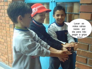 Lavar as mãos várias vezes por dia para não pegar a gripe h1n1