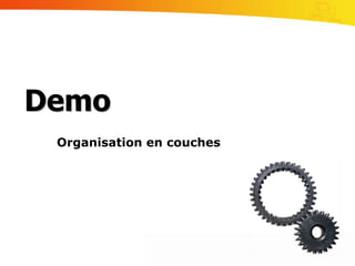 ArchitectureModèles d’implémentationModèle répétitifChaque couche définit ses objets/interfaces:Avantages: indépendance totaleInconvénients: gourmand et complexeModèle navigantLes différentes couches d’échangent un unique objet persistantAvantages: un seul objet à concevoir, pas de duplication mémoire, simpleInconvénients: dépendance entre les couches (l’abstraction via des interfaces permet au moins de libérer la dépendance binaire)EnjeuxConcevoir dès la phase de définition d’architecture la nature précise de cette coucheLa possibilité de rendre les objets distribuables ainsi que les choix de dépendance (interfaces, portées) sont souvent des contraintes importantes d’une architecture d’implémentation.