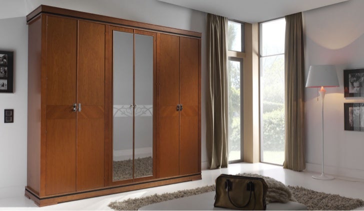 Muebles dormitorios clásicos.