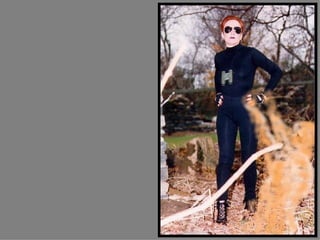 ESTA PERSONA SE TOMO ESTA FOTO EN UN ANTIGUO BOSQUE DE LOS ESTADOS UNIDOS, CHEQUEN LA SOMBRA QUE LA TOMA DEL BRAZO IZQUIERDO 