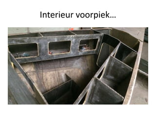 Interieur voorpiek…

 