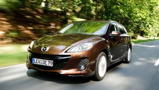 Mazda3 1.6 automatic Prodaja auta, aktuelne vesti iz sveta automobilizma. Autoprodaja, gde da kupim auto, autokupovina Beograd. Cene automobila Beograd, autotrendovi, automobilizam http://www.kupujemauto.com/