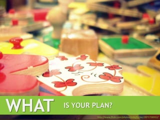 Half of all Facebook logins are to play games. 40% of Facebook users are under 25, compared to just 17% of Twitter users.42% of those 50+ are involved with social networking.WHODO YOU WANT TO TALK TO?http://www.flickr.com/photos/sepehrehsani/5766453552