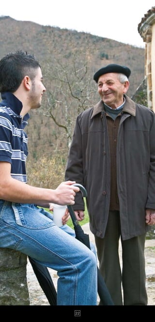 FOTO DE DOS PAISANOS CHARRANDO




            22
 