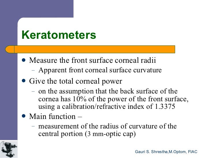 Measurement of corneal curvature