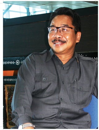 EDISI 36 I JUNI I 2012 MEDIAKOM 25
 