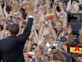 Maar liefst een kwart van de ouders weet echter niet tot nooit wat hun kind op internet uitvoert. 