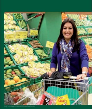 Amal, “Jefa” del supermercado del C.C. Serrallo Plaza, Granada.

 