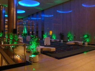 Mercedez Benz Hilton