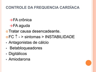 QRS alargado, não precedido onda P,  onda T alterada