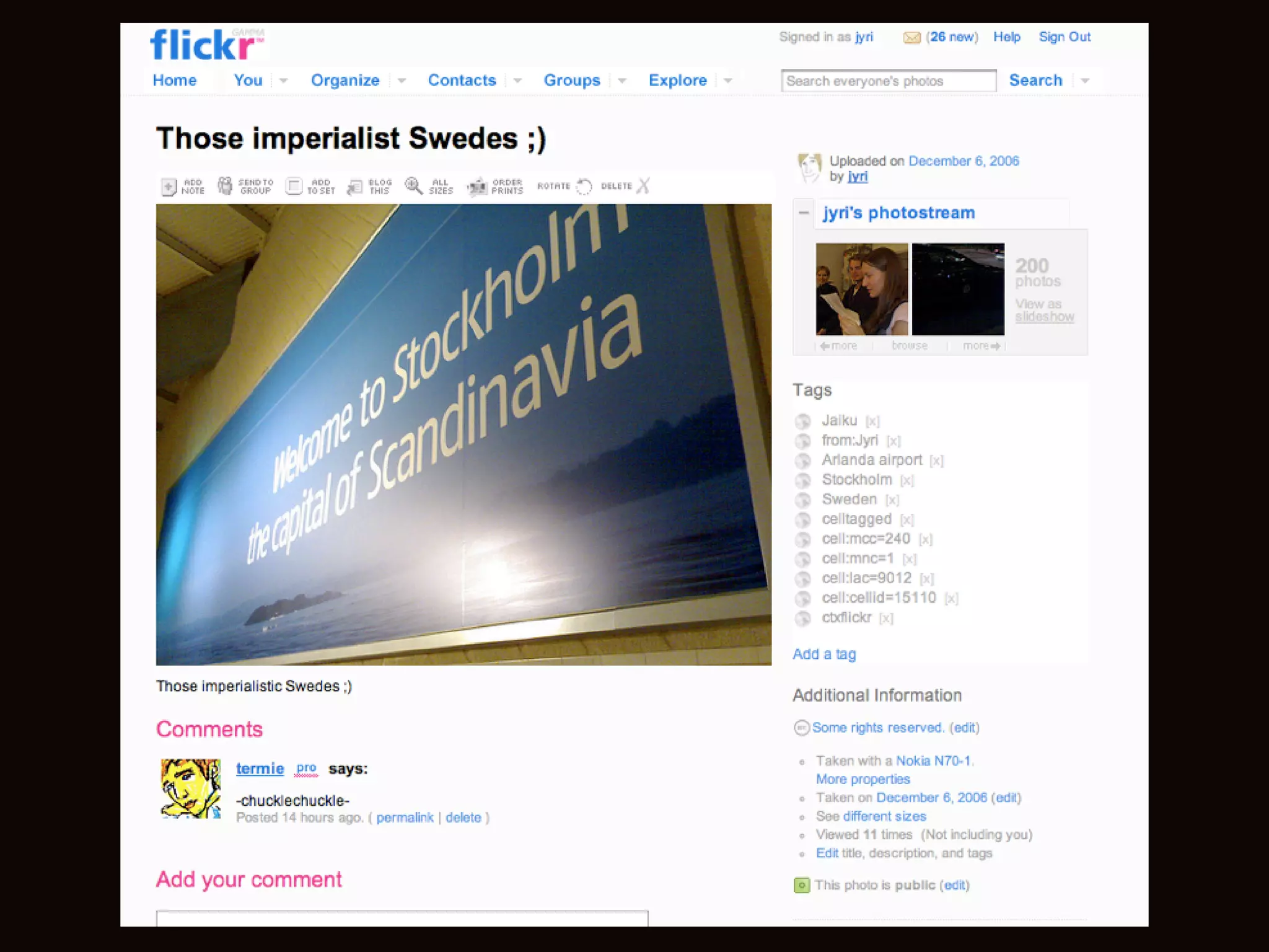 Microblogging: Tiny social objects. On the future of participatory media