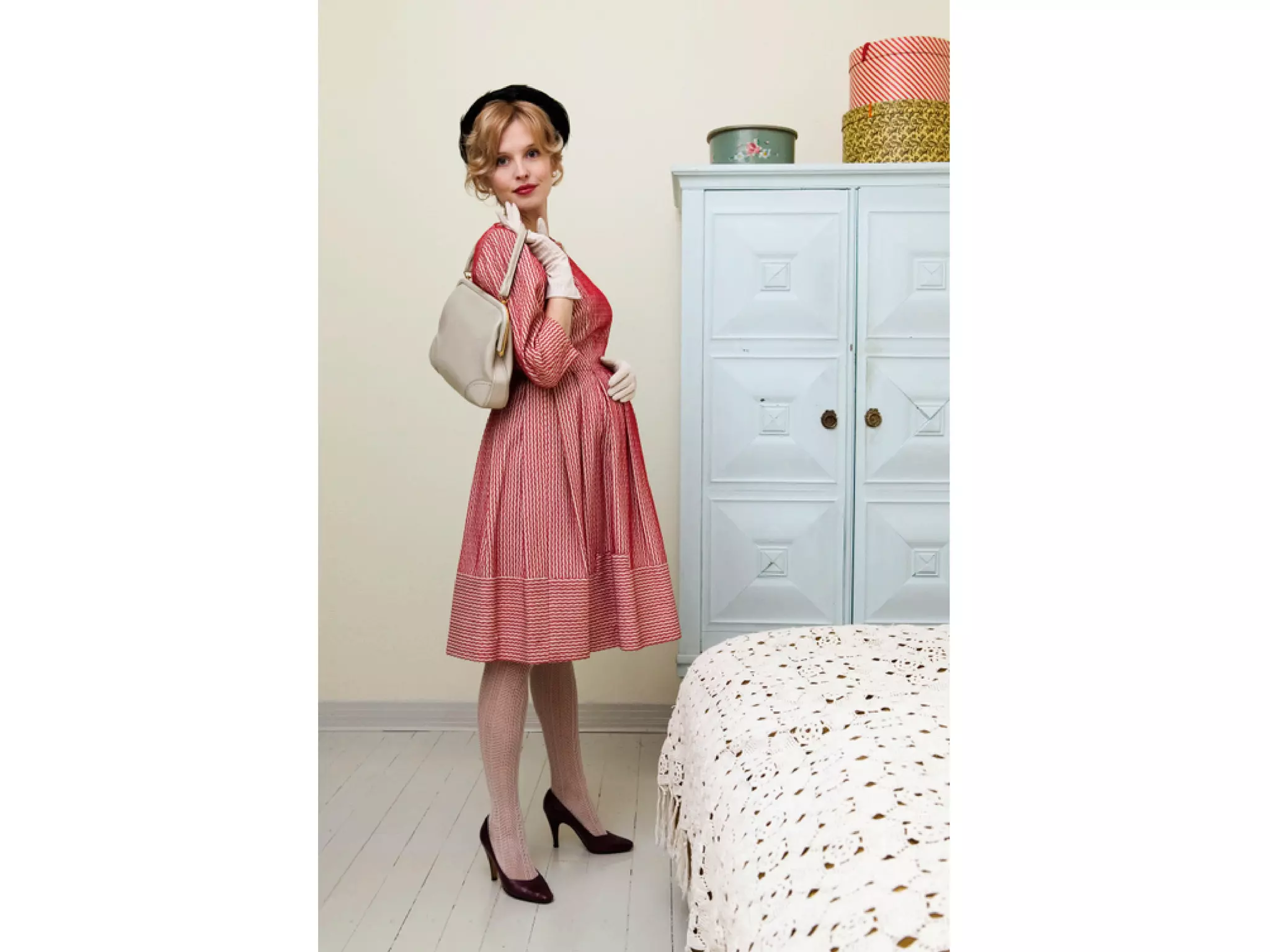 Microblogging: Tiny social objects. On the future of participatory media