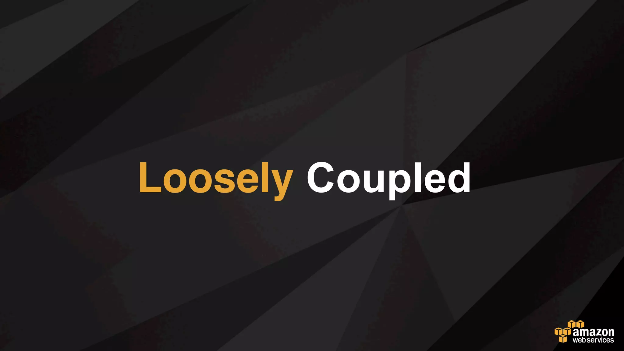 Loosely Coupled
“다른 서비스의 변경과 관계없이 독자적으로 서비스 업
데이트를 할 수 있는 구조로서, 아무리 작은 서비스로
나누었더라도 동시에 업데이트 해야 한다면 느슨한 결
합이 아니다. 높은 결합이 일어나는 대부분의 요인은 데
이터베이스를 공유하는 것으로 DB스키마가 변하면 관
련 서비스가 모두 업데이트 되어야 하므로, 가급적 DB
를 나누고 비정규화 할 필요가 있다.”
 