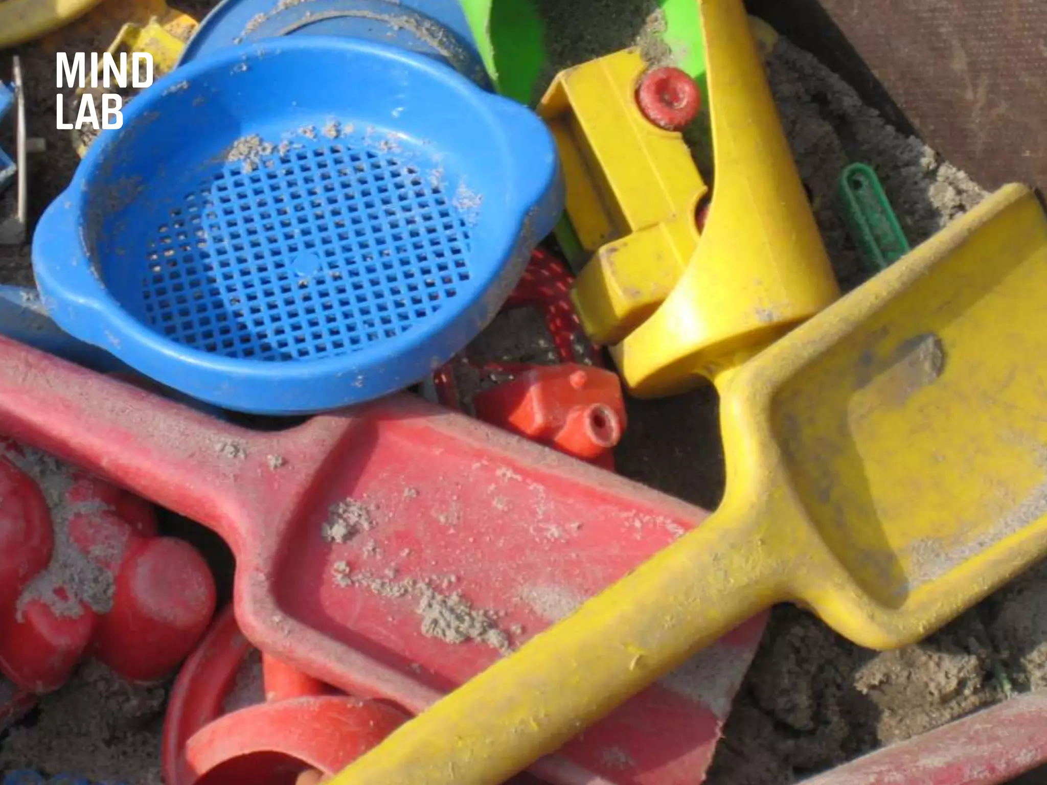 4. CourageWhat is the role of public leadership?CONSCIOUSNESS(CREATING A NEW LANGUAGE)CO-CREATION(ORCHESTRATING THE PROCESS)CAPACITY(POWER TO INNOVATE)COURAGE(TO LEAD)