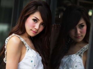 Mirror portraits (v.m.) 2