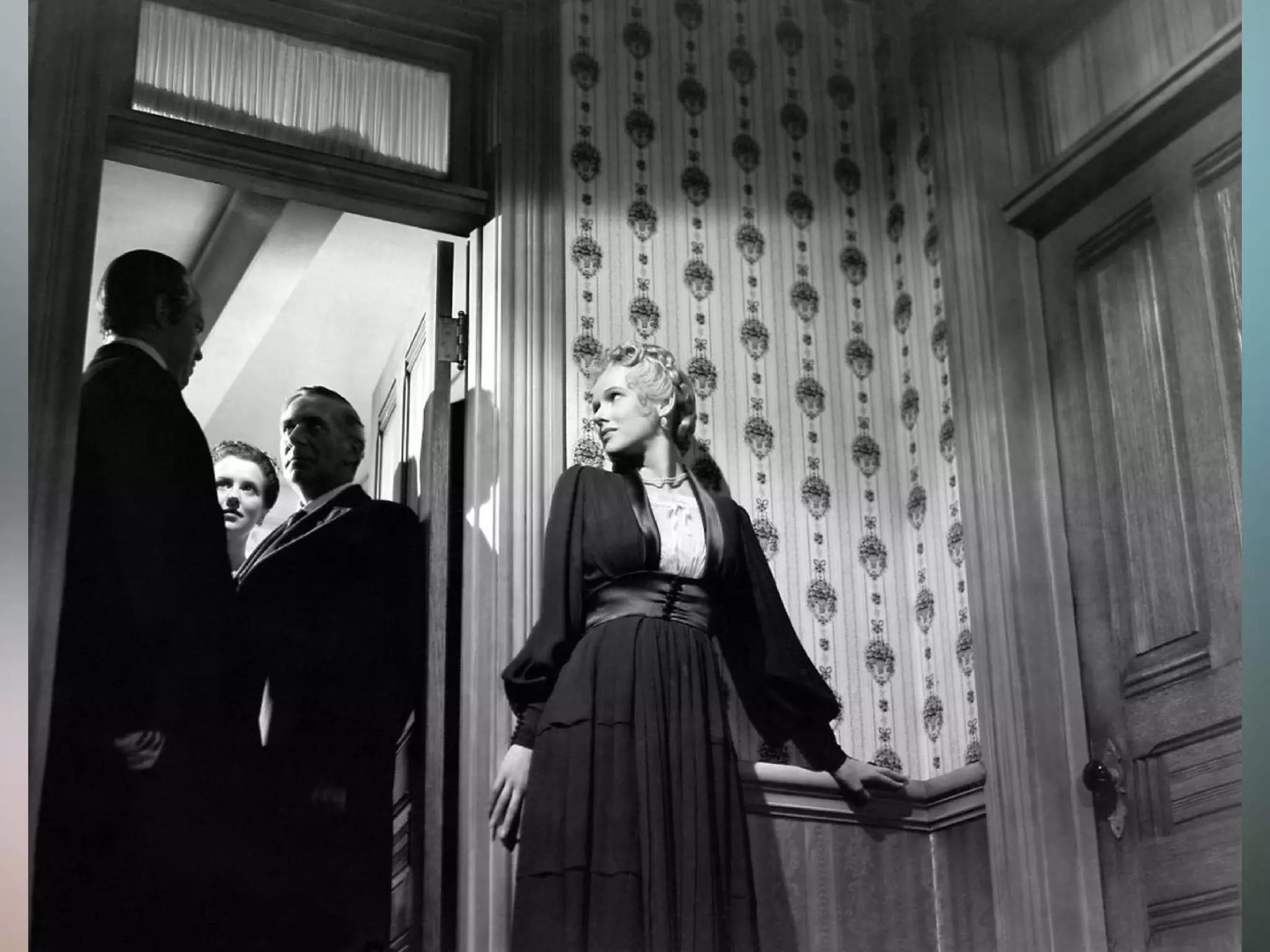 Mise en-scene presentation