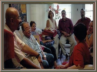 El dolor lo lleva adentro,El dolor lo lleva adentro,
y tiene historia sin tiempo.y tiene historia sin tiempo.
 