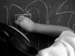 •Folding Chalk Board
+
•Face Time
 