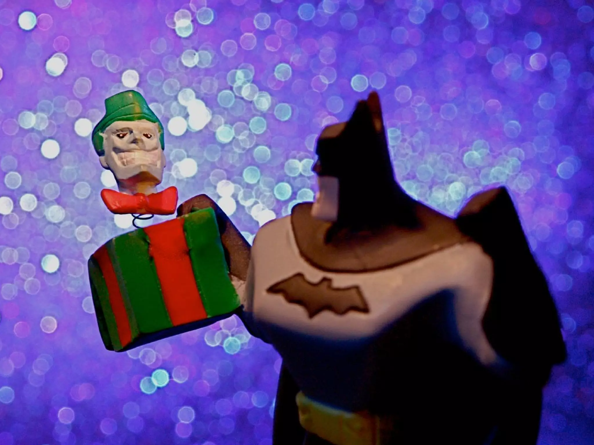 Commands = Change Data 
Queries = Read Data 
 