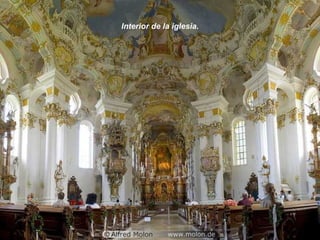 Interior de la iglesia.