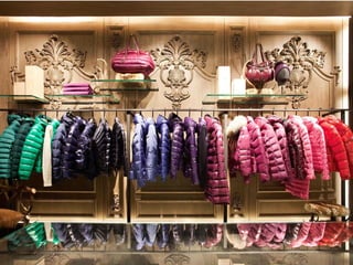 谢谢观赏


     WPS Office
Presentation much more fun

                             @WPS 官方微博
                             @kingsoftwps
 