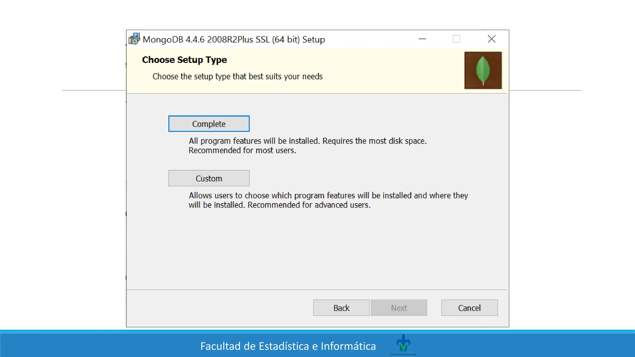 Facultad de Estadística e Informática
 