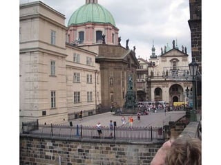 Most Karola W Pradze