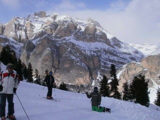 Los amotinados ya podían sentir el aliento de la expedición de rescate sobre sus cogotes y oír el grito de guerra del rey retumbando entres los montañas el miedo empezaba a atenazarles
