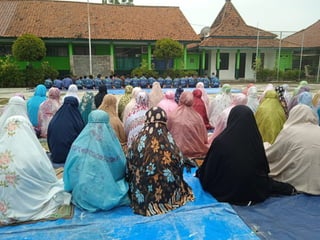 MTS NEGERI 6 MAJALENGKA BAHAN TAYANG.pptx