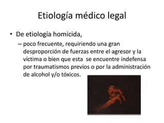 División:Sumersión primaria, cuando la muerte sigue inmediatamente a la sumersión.Sumersión secundaria, cuando la penetración líquida ocasiona tan sólo un trastorno patológico que, eventualmente, puede ocasionar también la muerte en un momento posterior.