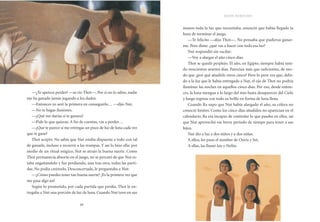 mitos y leyendas del antiguo egipto
16 17
hijos rebeldes
manos toda la luz que necesitaba, anunció que había llegado la
hora de terminar el juego.
—Te felicito —dijo Thot—. No pensaba que pudieras ganar­
me. Pero dime: ¿qué vas a hacer con toda esa luz?
Nut respondió sin vacilar:
—Voy a alargar el año cinco días.
Thot se quedó perplejo. El año, en Egipto, siempre había teni­
do trescientos sesenta días. Parecían más que suficientes, de mo­
do que ¿por qué añadirle otros cinco? Pero lo peor era que, debi­
do a la luz que le había entregado a Nut, el ojo de Thot no podría
iluminar las noches en aquellos cinco días. Por eso, desde enton­
ces, la luna mengua a lo largo del mes hasta desaparecer del Cielo
y luego regresa con todo su brillo en forma de luna llena.
Cuando Ra supo que Nut había alargado el año, su cólera no
conoció límites. Como los cinco días añadidos no aparecían en el
calendario, Ra era incapaz de controlar lo que pasaba en ellos, así
que Nut aprovechó ese breve período de tiempo para tener a sus
hijos.
Nut dio a luz a dos niños y a dos niñas.
A ellos, les puso el nombre de Osiris y Set.
A ellas, las llamó Isis y Neftis.
—¿Te apetece perder? —se rio Thot—. Por si no lo sabes, nadie
me ha ganado jamás jugando a los dados.
—Entonces yo seré la primera en conseguirlo… —dijo Nut.
—No te hagas ilusiones.
—¿Qué me darías si te ganara?
—Pide lo que quieras. A fin de cuentas, vas a perder…
—¿Qué te parece si me entregas un poco de luz de luna cada vez
que te gane?
Thot aceptó. No sabía que Nut estaba dispuesta a todo con tal
de ganarle, incluso a recurrir a las trampas. Y así lo hizo ella: por
medio de un ritual mágico, Nut se atrajo la buena suerte. Como
Thot permanecía absorto en el juego, no se percató de que Nut es­
taba engañándolo y fue perdiendo, una tras otra, todas las parti­
das. No podía creérselo. Desconcertado, le preguntaba a Nut:
—¿Cómo puedes tener tan buena suerte? ¡Es la primera vez que
me pasa algo así!
Según lo prometido, por cada partida que perdía, Thot le en­
tregaba a Nut una porción de luz de luna. Cuando Nut tuvo en sus
 